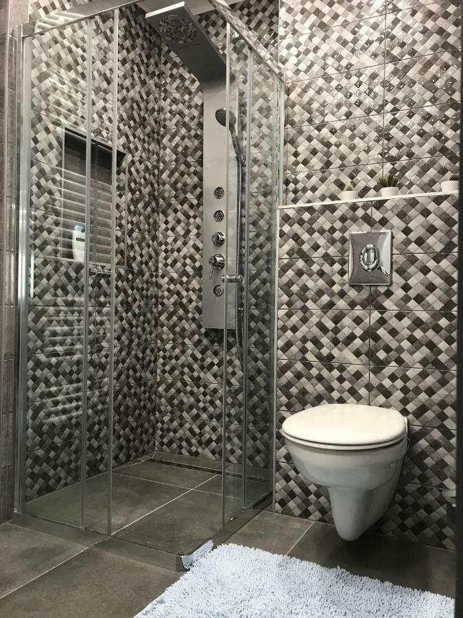 Swiss Apartment Mosonmagyarovar Exterior foto